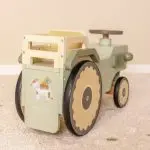 בימבה טרקטור מעץ