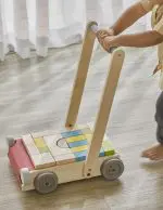 הליכון קוביות מעץ - צבעי יסוד