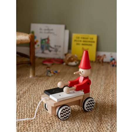 צעצוע גרירה מעץ לתינוקות אדום